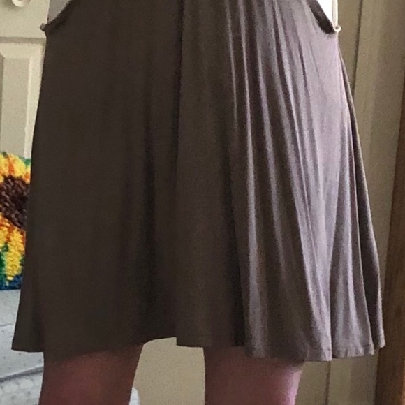 Dress - Picture 6 of 7